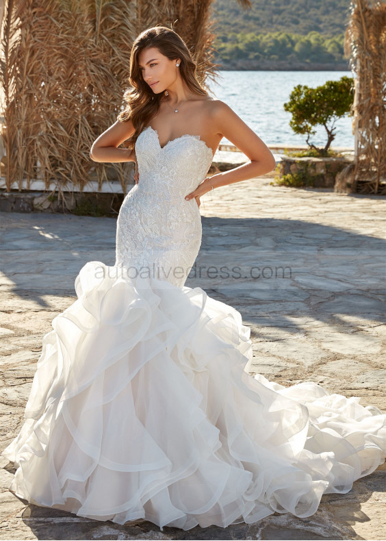 Luxurious Embroidery Lace Ruffled Organza Dreamy Wedding Dress